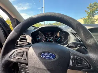 Ford Escape 2019 SE 4dr SUV
