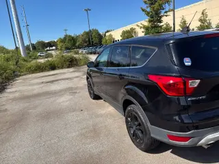 Ford Escape 2019 SE 4dr SUV