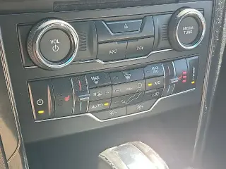 Ford Explorer 2016 AWD XLT 4dr SUV