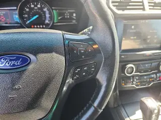 Ford Explorer 2016 AWD XLT 4dr SUV