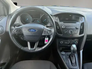 Ford Focus 2015 SE 4dr Sedán