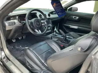 Ford Mustang 2023 GT Premium 2d Fastback