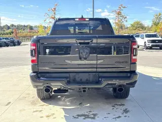 Ram 1500 2024 4x4 Laramie 4dr Crew Cab 5.6 ft. SB Pickup