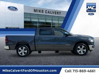 Ram 1500 2024 4x2 Laramie 4dr Crew Cab 5.6 ft. SB Pickup