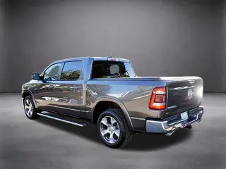 Ram 1500 2020 4x2 Laramie 4dr Crew Cab 5.6 ft. SB Pickup
