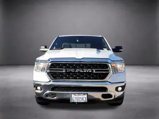 Ram 1500 2022 4x2 Big Horn cabina paso corto 4 puertas 5.6 pies SB Pickup