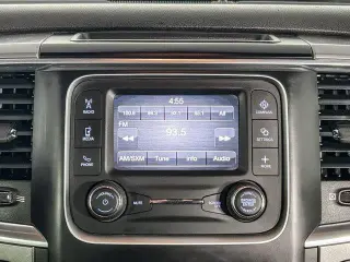 Ram 1500 Classic 2024 4x4 SLT 4dr Crew Cab 5.5 ft. SB Pickup