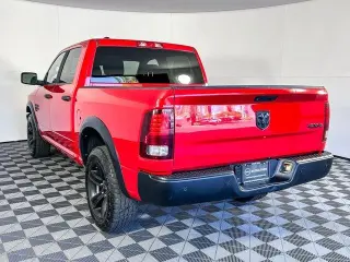 Ram 1500 Classic 2024 4x4 SLT 4dr Crew Cab 5.5 ft. SB Pickup