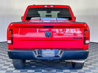 Ram 1500 Classic 2024 4x4 SLT 4dr Crew Cab 5.5 ft. SB Pickup