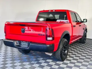 Ram 1500 Classic 2024 4x4 SLT 4dr Crew Cab 5.5 ft. SB Pickup