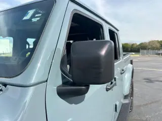 Jeep Gladiator 2025 4x4 Sport 4dr Crew Cab 5.0 ft. SB