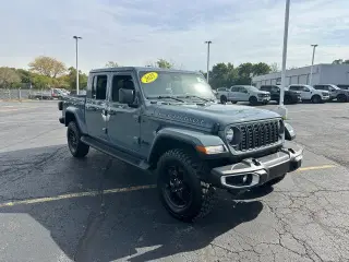 Jeep Gladiator 2025 4x4 Sport 4dr Crew Cab 5.0 ft. SB