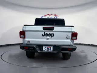 Jeep Gladiator 2021 4x4 Willys 4dr Crew Cab 5.0 ft. SB