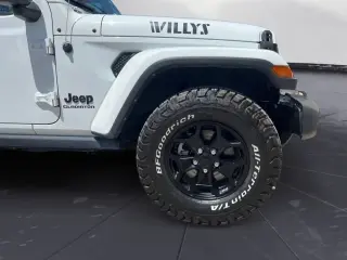 Jeep Gladiator 2021 4x4 Willys 4dr Crew Cab 5.0 ft. SB