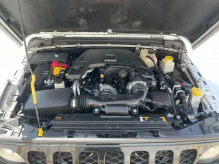 Jeep Gladiator 2021 4x4 Willys 4dr Crew Cab 5.0 ft. SB