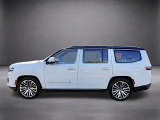 Jeep Grand Wagoneer 2022 4x4 Serie III 4dr SUV