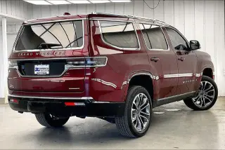 Jeep Grand Wagoneer 2022 4x4 Serie III 4dr SUV
