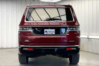 Jeep Grand Wagoneer 2022 4x4 Serie III 4dr SUV