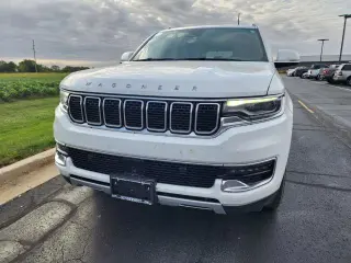 Jeep Wagoneer 2022 4x4 Serie II Carbide 4dr SUV