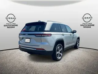 Jeep Grand Cherokee 2023 4x4 30th Anniversary 4xe 4dr SUV