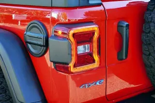 Jeep Wrangler 2025 4x4 Rubicon 4xe 4dr SUV
