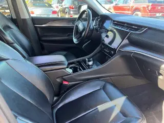 Jeep Grand Cherokee L 2021 4x4 Limited 4dr SUV