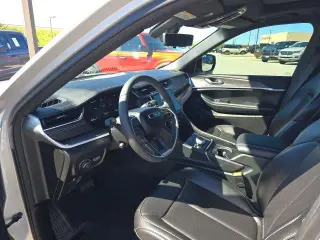 Jeep Grand Cherokee L 2024 4x4 Limited 4dr SUV