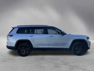 Jeep Grand Cherokee L 2025 4x2 Laredo 4 SUV