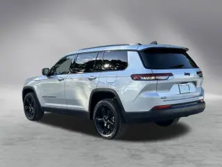 Jeep Grand Cherokee L 2025 4x2 Laredo 4 SUV