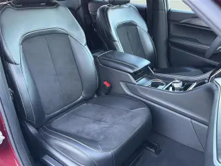 Jeep Grand Cherokee 2024 4x4 Laredo 4dr SUV