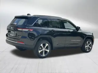 Jeep Grand Cherokee 2025 4x2 Limited 4dr SUV