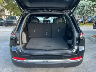 Jeep Grand Cherokee 2025 4x2 Limited SUV de 4 puertas