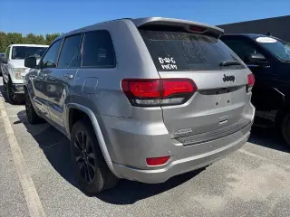 Jeep Grand Cherokee 2020 4x2 Laredo 4dr SUV