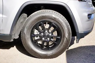 Jeep Grand Cherokee 2019 4x2 Laredo 4dr SUV