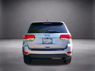 Jeep Grand Cherokee 2019 4x2 Laredo 4dr SUV