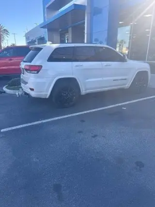 Jeep Grand Cherokee 2017 4x2 Laredo 4dr SUV