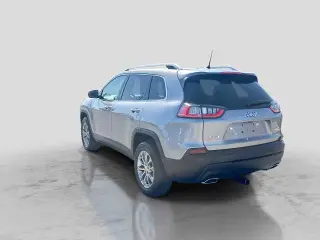 Jeep Cherokee 2021 4x4 Latitude Lux 4dr SUV