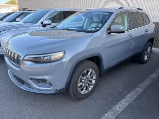 Jeep Cherokee 2021 4x4 Latitude Lux 4dr SUV