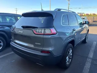Jeep Cherokee 2021 4x4 Latitude Lux 4dr SUV