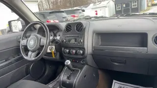 Jeep Patriot 2017 4x4 Latitude 4dr SUV