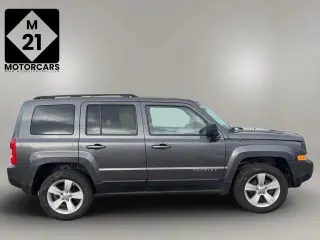 Jeep Patriot 2017 4x4 Latitude 4dr SUV