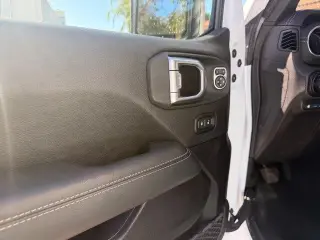 Jeep Wrangler 2023 4x4 Sahara 4xe 4dr SUV