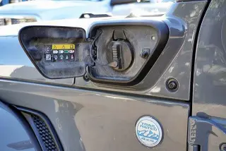 Jeep Wrangler 2023 4x4 Sahara 4xe 4dr SUV