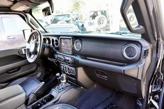 Jeep Wrangler 2023 4x4 Sahara 4xe 4dr SUV
