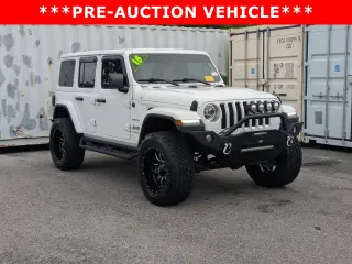 Jeep Wrangler Unlimited 2018 4x4 Sahara 4dr SUV (versión media del año)