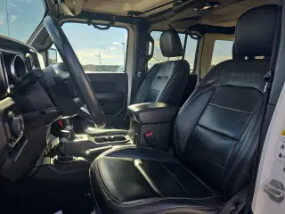 Jeep Wrangler Unlimited 2018 4x4 Moab 4dr SUV (lanzamiento de mitad de año)