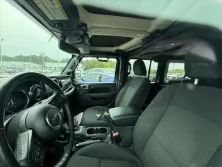 Jeep Wrangler Unlimited 2022 4x4 Sport 4dr SUV