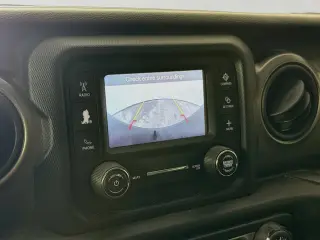 Jeep Wrangler Unlimited 2018 4x4 Deportivo 4SUV (lanzamiento a mitad de año)