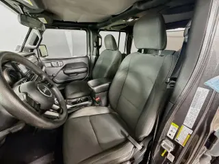 Jeep Wrangler Unlimited 2018 4x4 Deportivo 4SUV (lanzamiento a mitad de año)