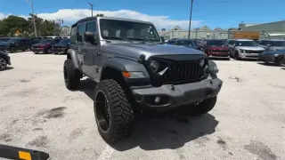 Jeep Wrangler Unlimited 2018 4x4 Deportivo 4dr SUV (lanzamiento a mitad de año)